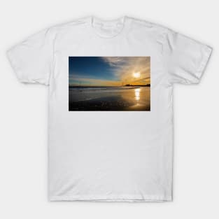 Daybreak on the beach T-Shirt